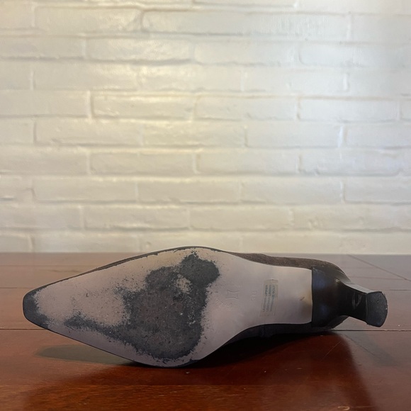 Kenneth Cole Suede High Heel, Calf Length Boots. (Sz 7.5m) - Picture 5 of 7